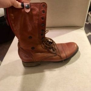 Steve Madden Combat Boot - Brand New - Brown Size